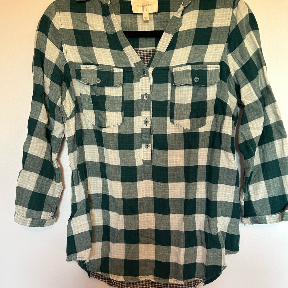 3/4 length sleeve plaid shirt